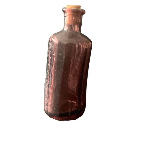 Vintage Alancasters Indian Vegetable Jaundice Bitters Minature Bottle With Cork - Picture 5 of 10